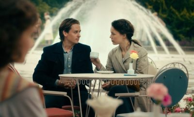 Never Look Away, Cerita Cinta Sang Pelukis Ternama