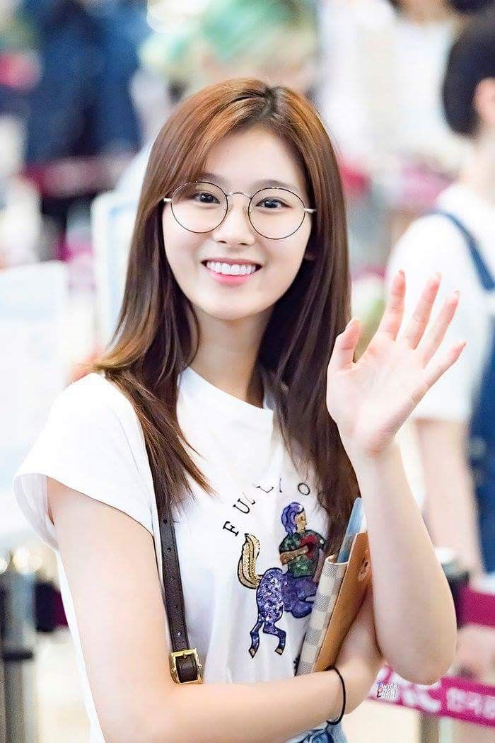 Biodata, Profil, dan Foto Personil TWICE Lengkap