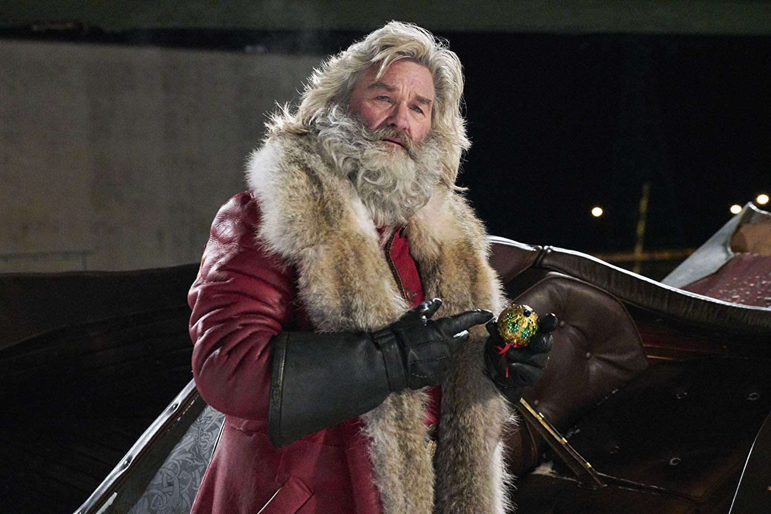 The Christmas Chronicles Kisah Kate Dan Teddy Membantu Santa Dailysia