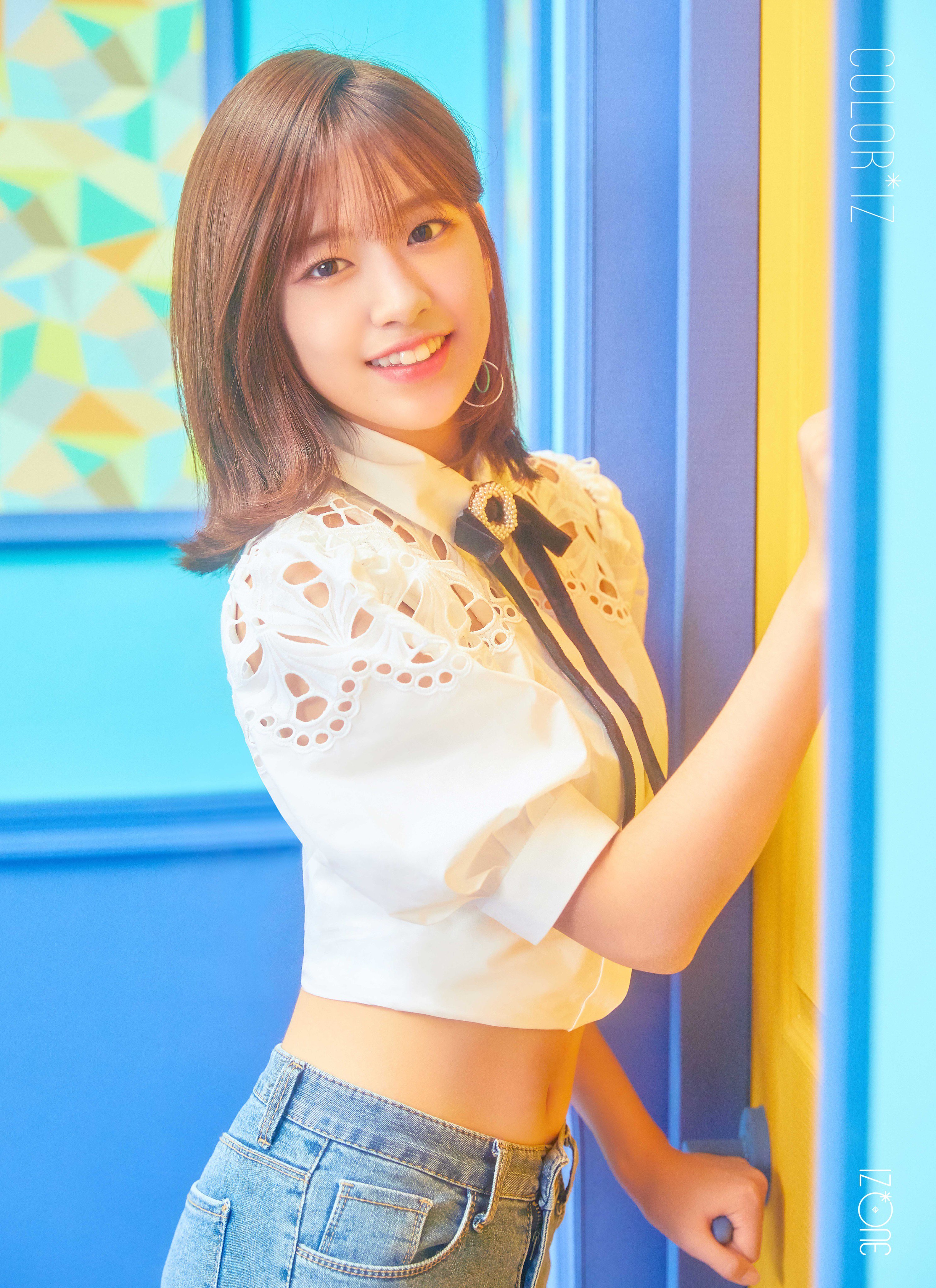 Biodata, Profil, Fakta Unik dan Foto Member IZ*ONE Lengkap