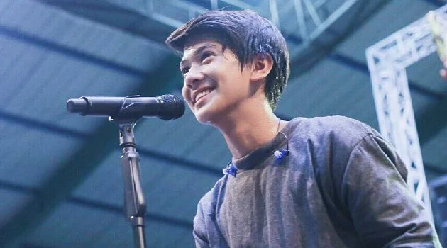 Biodata, Profil, Fakta Unik dan Foto Iqbaal Ramadhan Lengkap