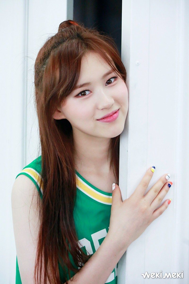 Biodata, Profil, Fakta Unik dan Foto Girlband Korea Weki Meki Lengkap