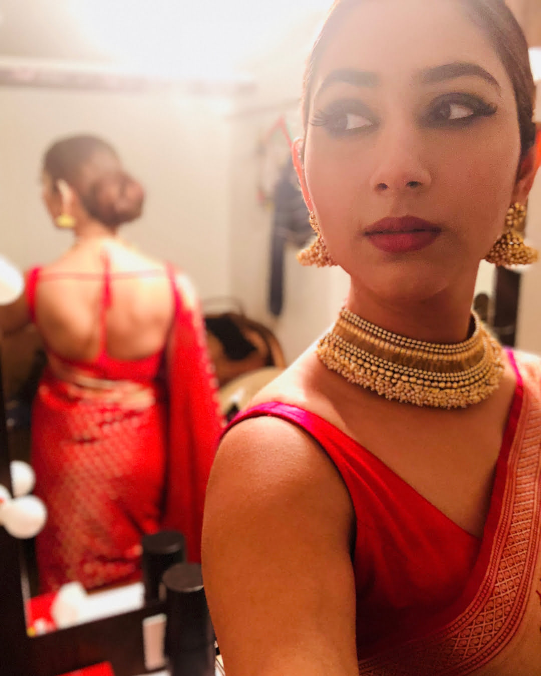 Bak Dewi India, Ini Dia 10 Potret Cantik Disha Parmar Pemeran Pankhuri di Pyaar Ka Dard