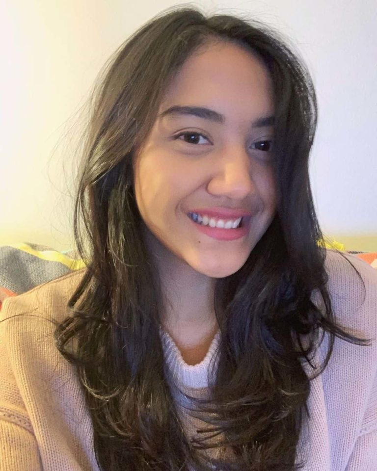 Putri Tanjung - Biodata, Profil, Fakta, Umur, Agama, Suami, Film, Karier