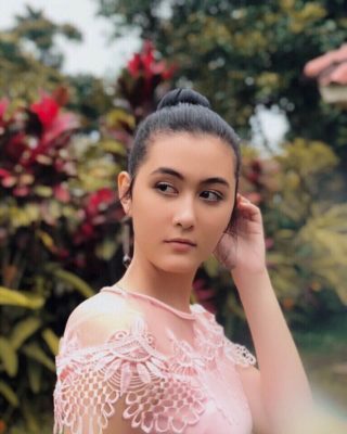 10 Potret Talitha Curtis, Pemeran Utama Nyi Roro Kidul MNCTV | Dailysia