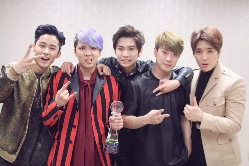 Biodata, Profil, Fakta Unik, dan Foto F.T Island Lengkap