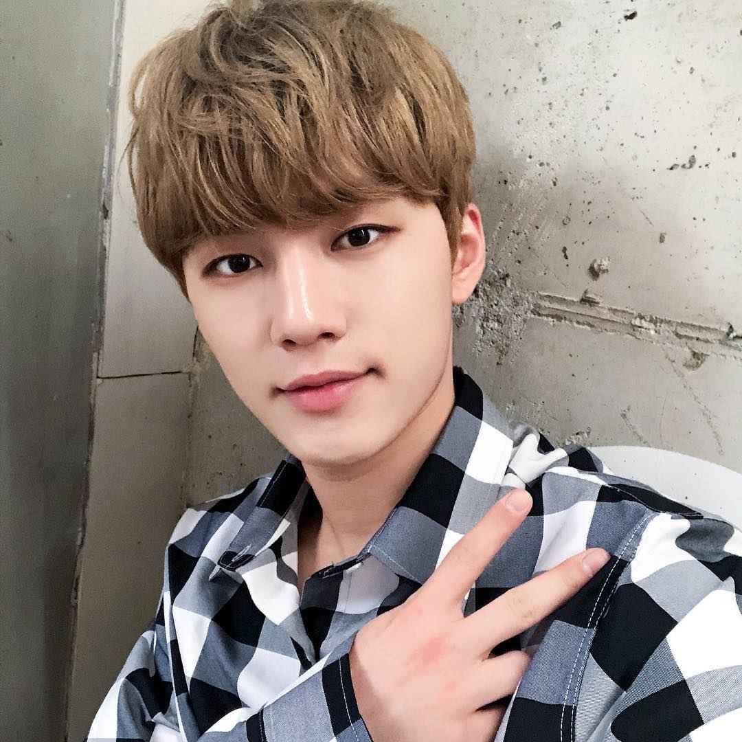 Biodata, Profil, Fakta Menarik dan Foto Personil DONGKIZ