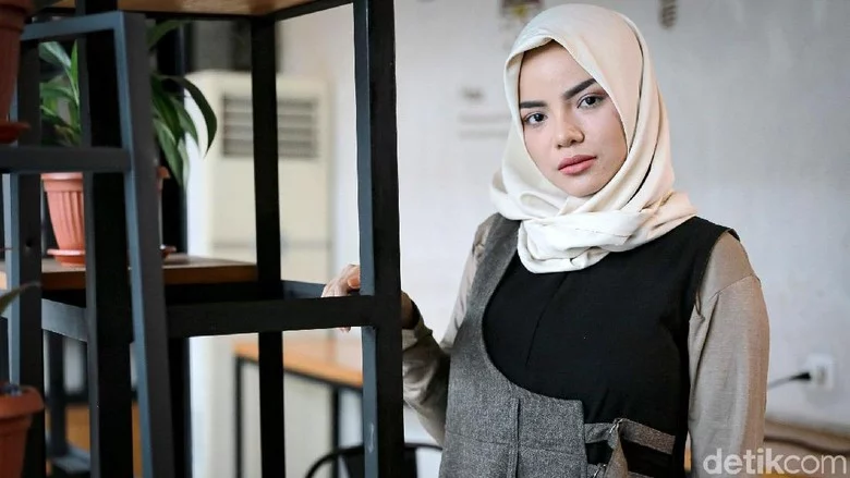 Profil, Biodata dan Fakta Unik Dinar Candy