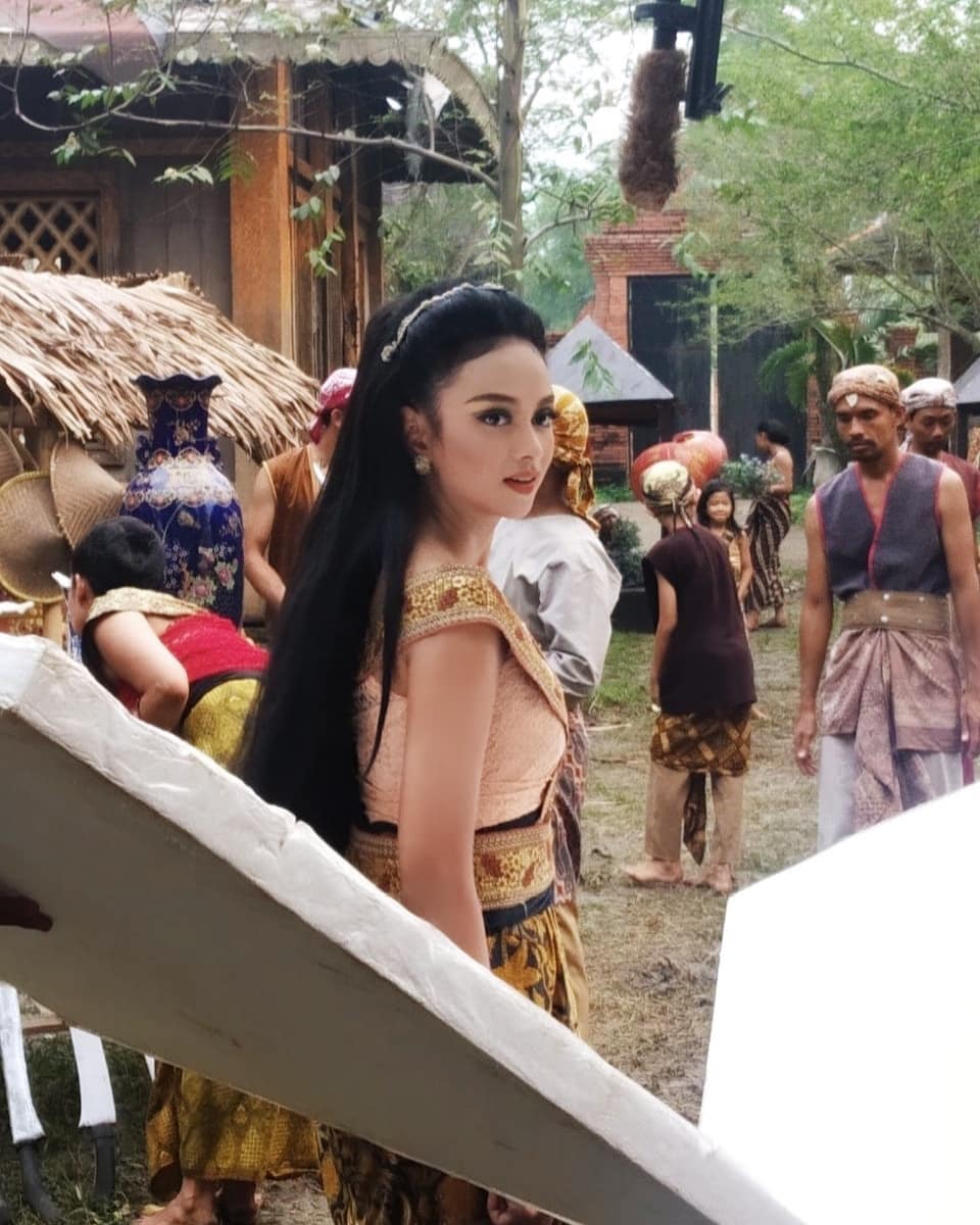 Biodata, Profil, Fakta Unik dan Foto Liana Sahara