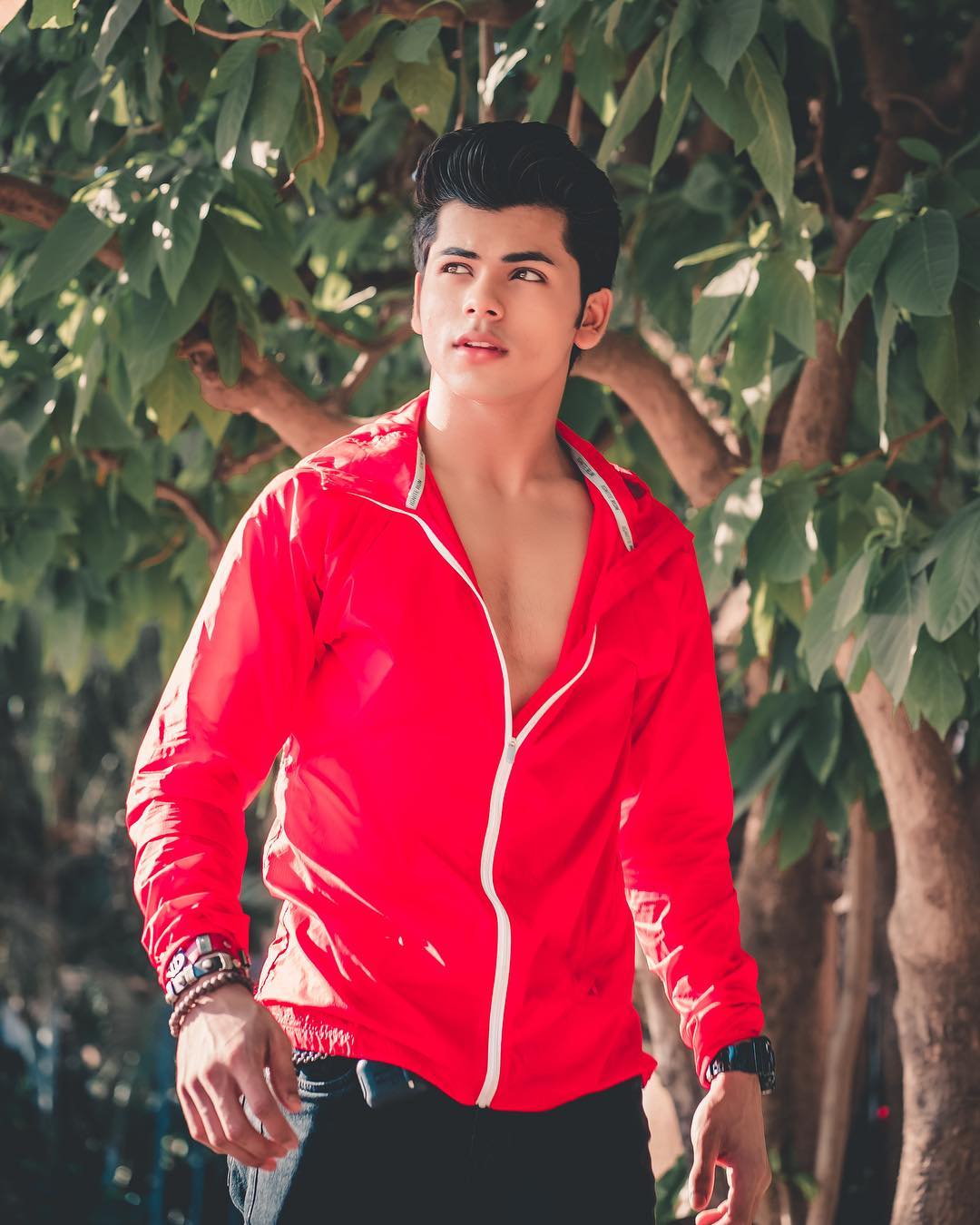 10 Potret Siddharth Nigam Pemeran Utama Drama Aladdin Mnctv