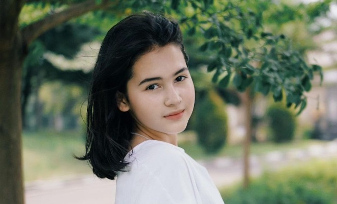 Umur sandrinna michelle sekarang
