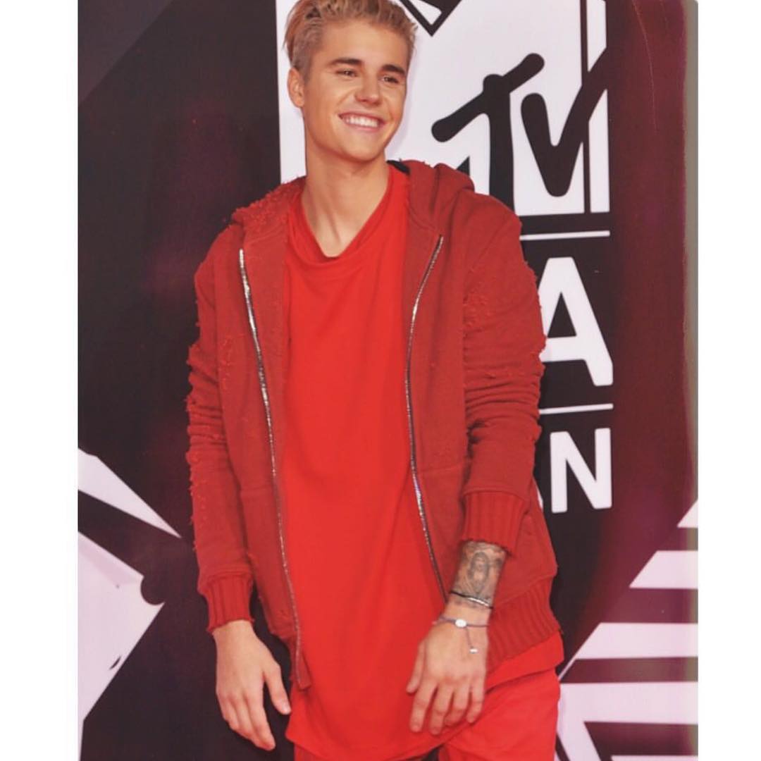 Justin Bieber - Profil, Biodata & Fakta Lengkap| Dailysia