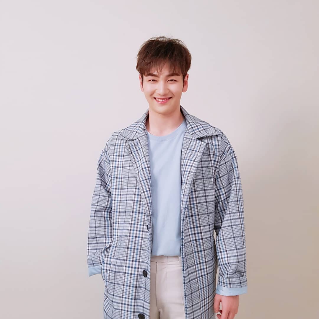 Biodata, Profil dan Fakta Unik NU'EST