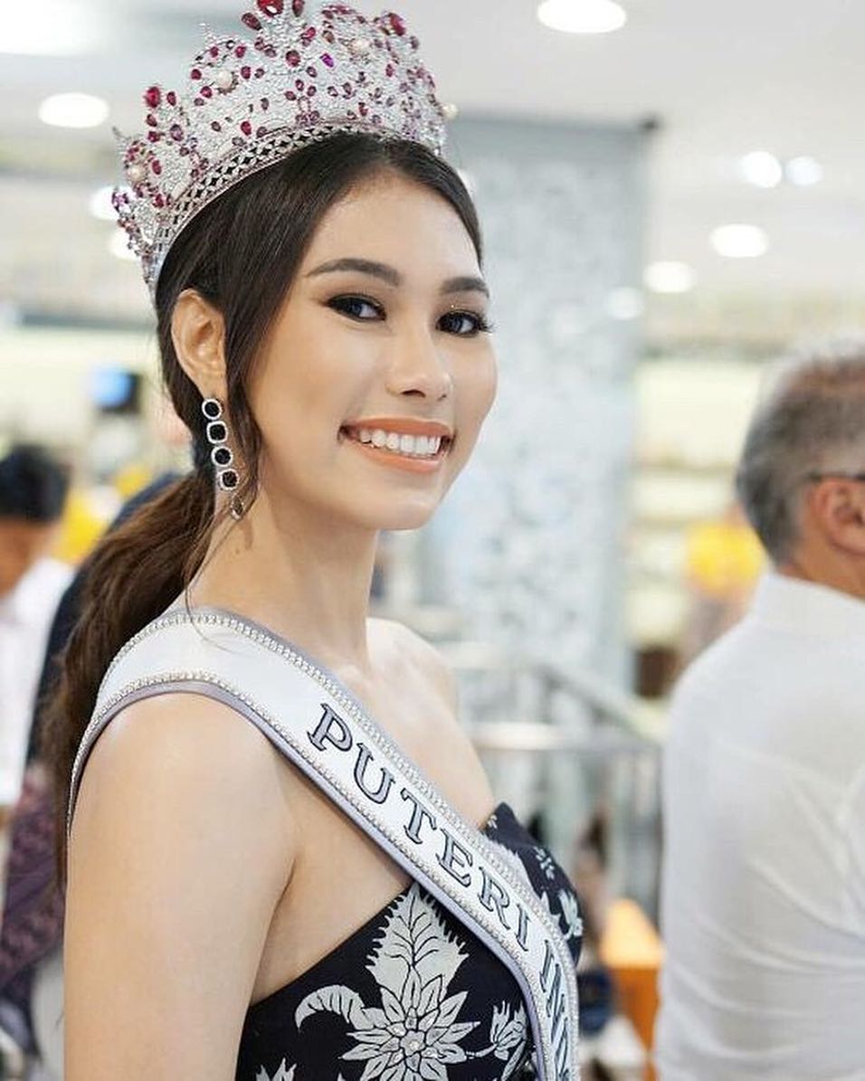 10 Pesona Frederika Alexis Cull, Perwakilan Indonesia di Ajang Miss Universe 