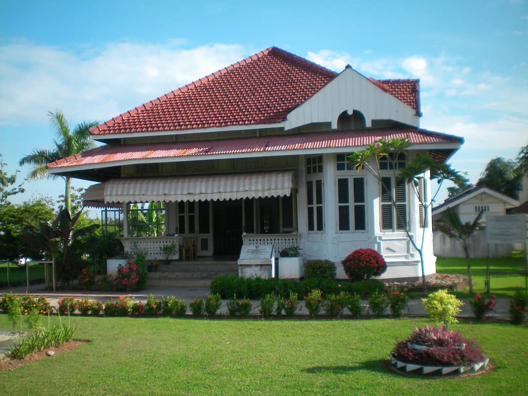 Rumah Pengasingan Bung Karno Bengkulu