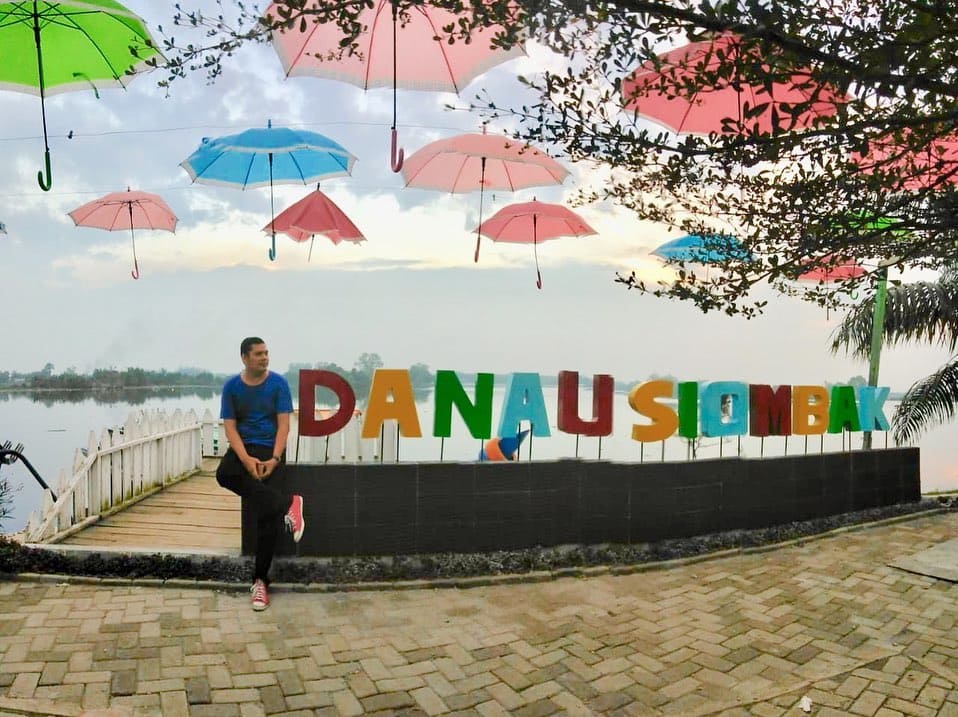 Taman Wisata Danau Siombak 