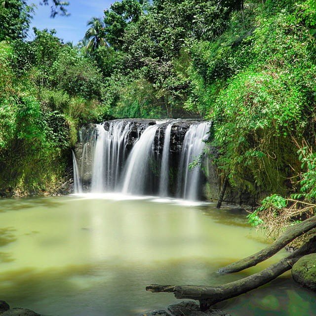 Air Terjun Kima Atas Manado