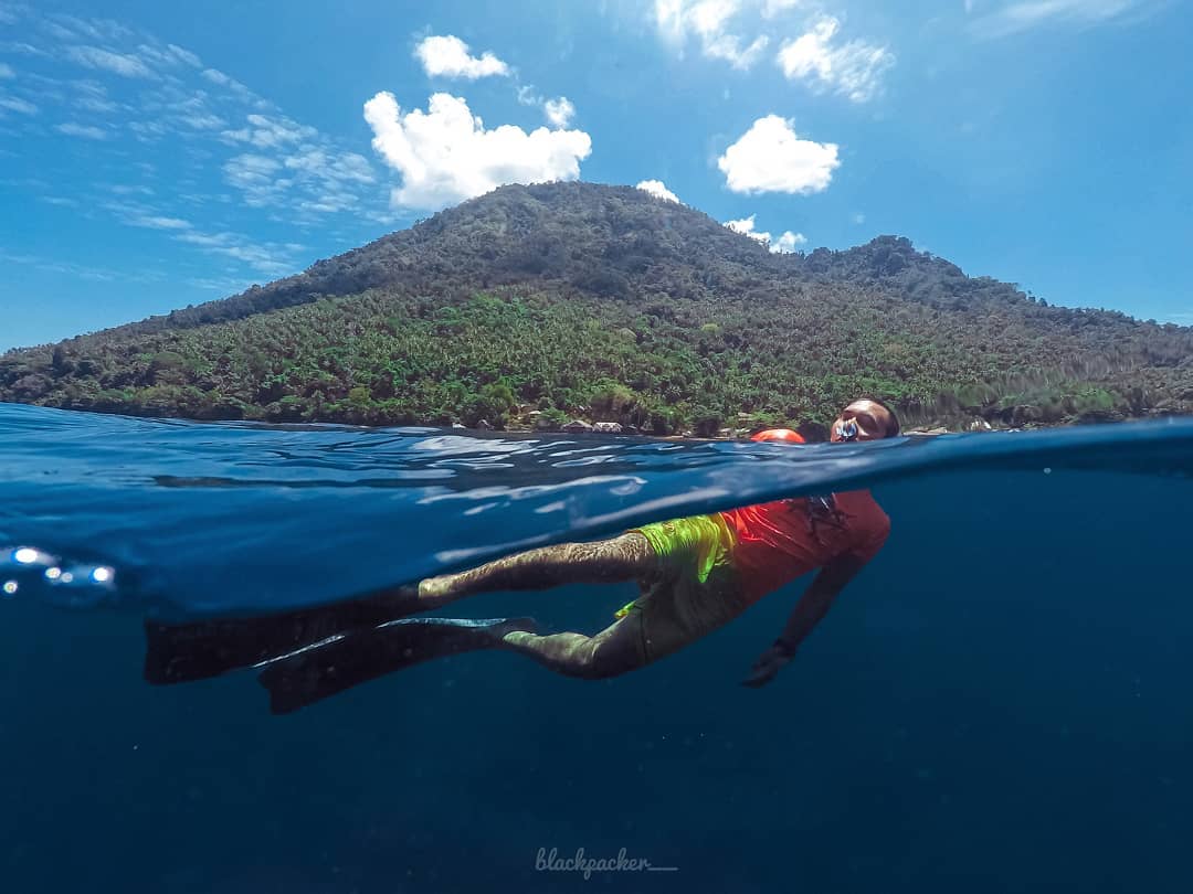 Pulau Manado Tua