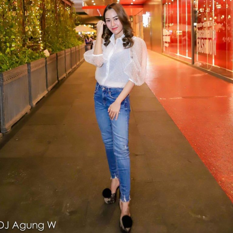 10 Pesona Rizuka Amor, DJ Cantik Pemeran Renata di Samudra Cinta