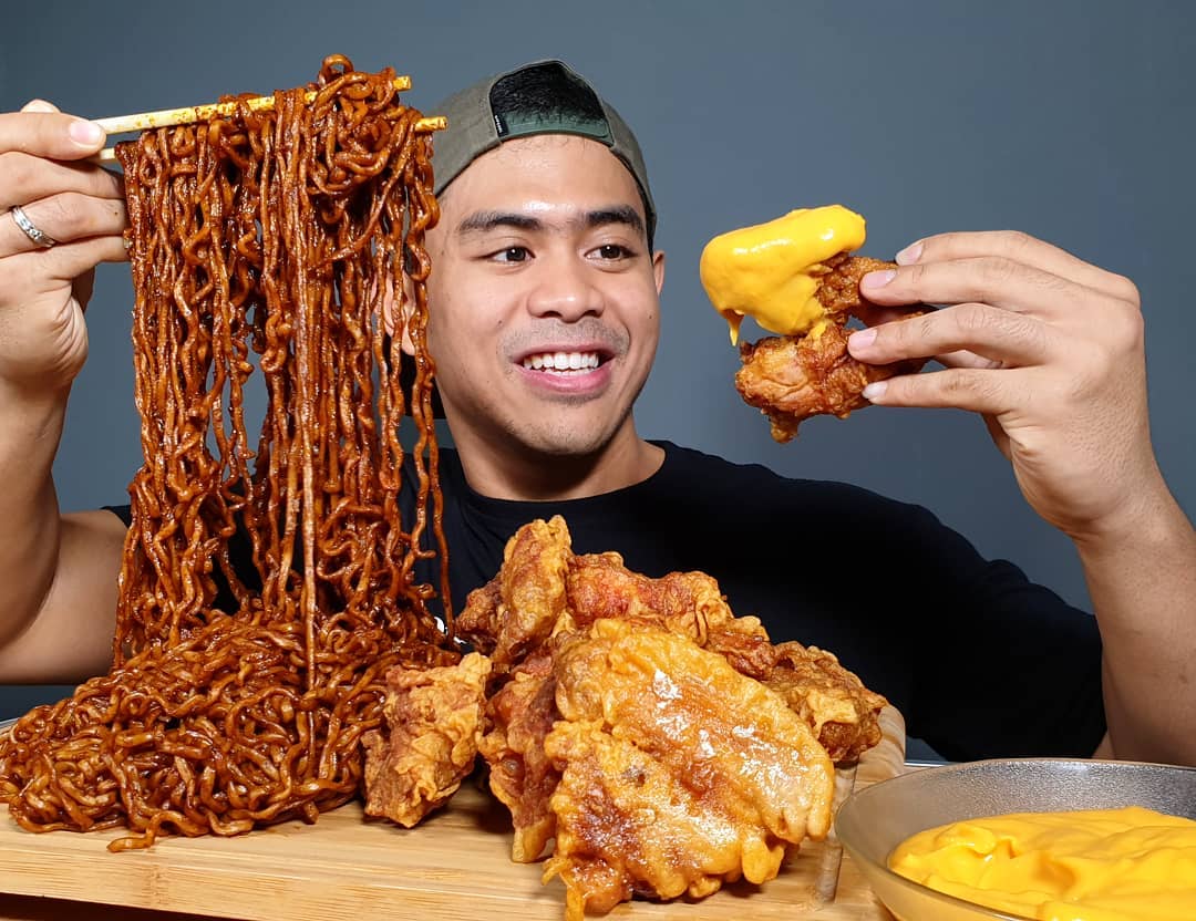 Biografi, Profil dan Fakta Bara Ilham "Tanboy Kun"Youtuber Food Vlogger