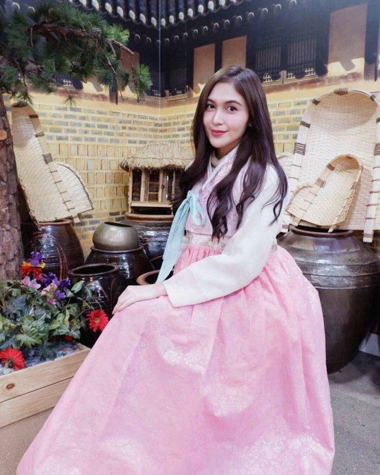 Denira Wiraguna - Biodata, Profil, Fakta, Umur, Agama, Pacar, Film
