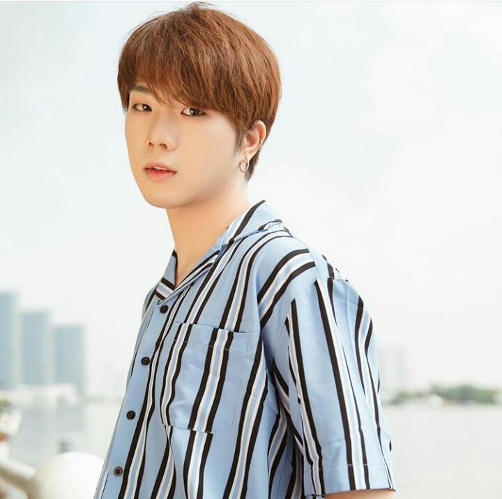 Biodata, Profil dan Fakta Unik D1VERSE