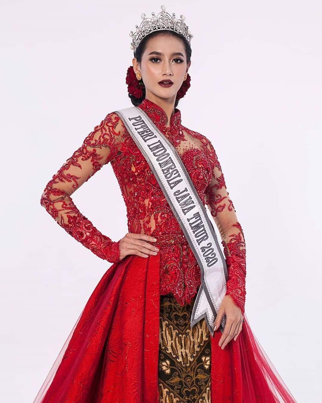 10 potret Ayu Maulida Putri, Juara Putri indonesia 2020 asal Jawa Timur