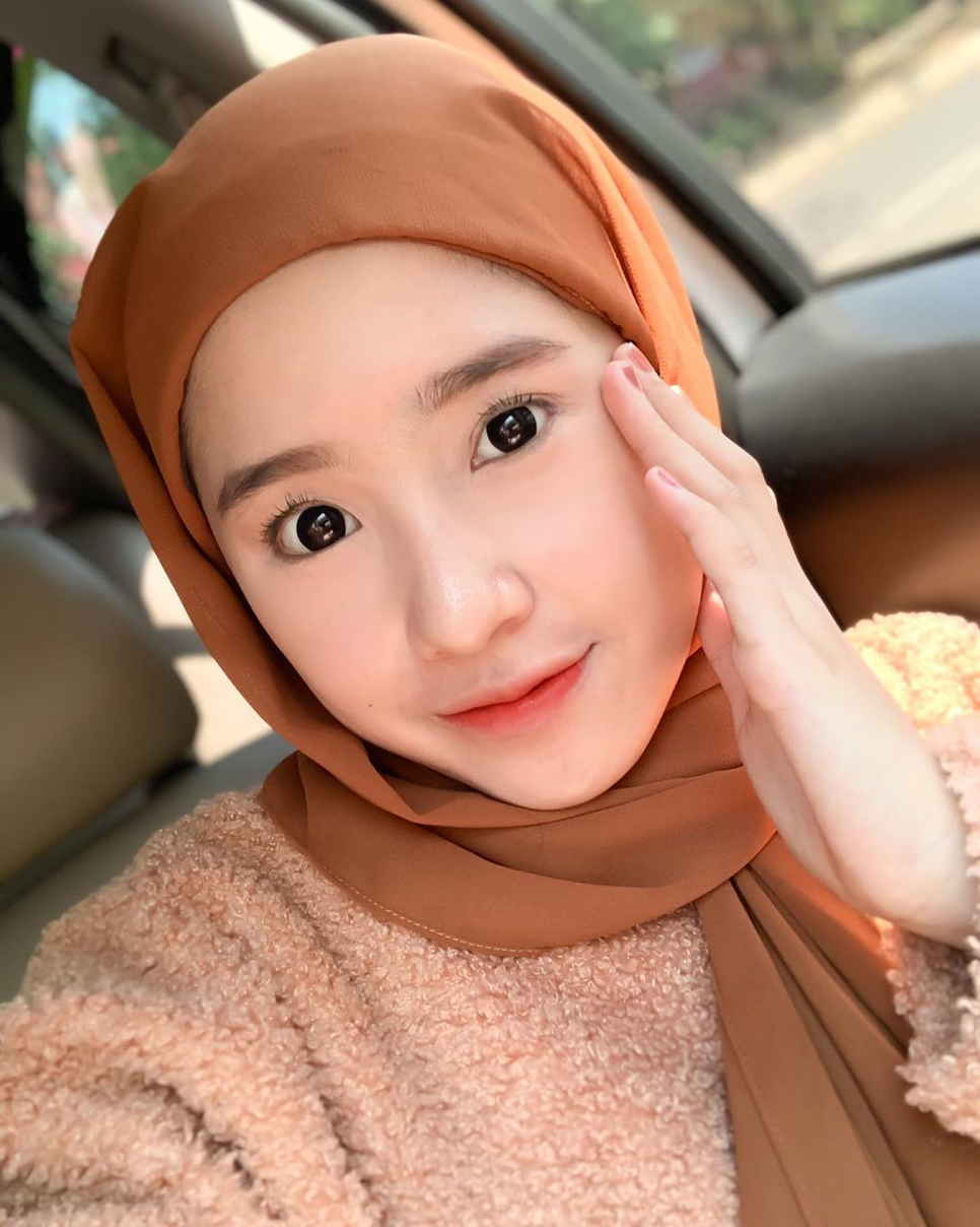 Mirip Ulzzang Korea, 10 Potret Amelia Yusana Ini Gemesin Abis