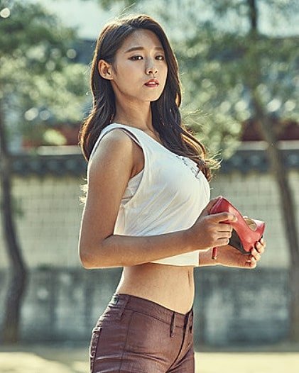 10 Pesona Seolhyun AOA, Dijuluki Idol Tersexy Sampai Punya Body Goals