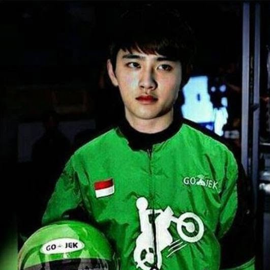 10 Foto Editan Idol Ganteng Jadi Driver Ojol, Bikin Cewek Mau Bonceng