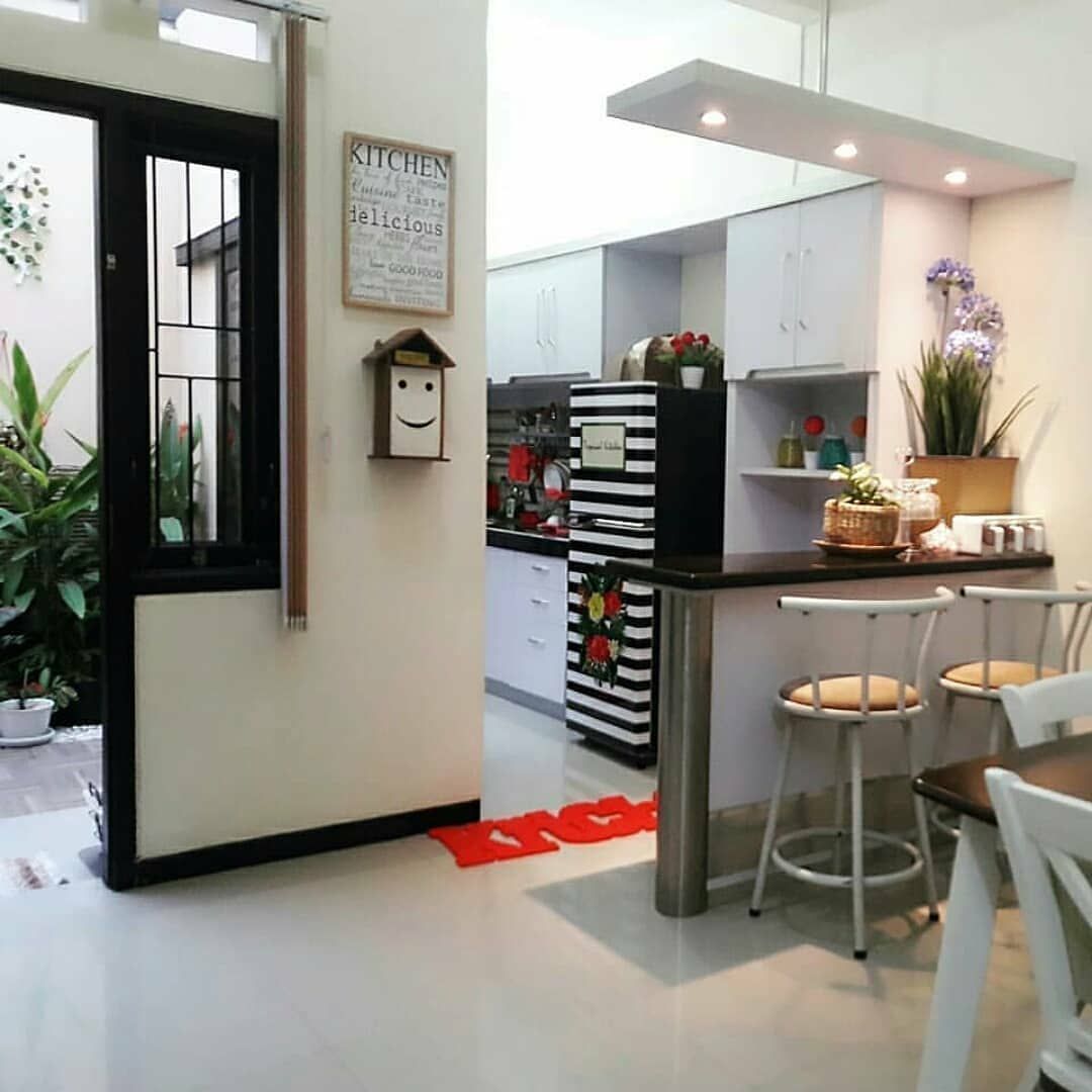 10 Ide Desain  Dapur  Minimalis Cocok Untuk Rumah Pengantin Baru
