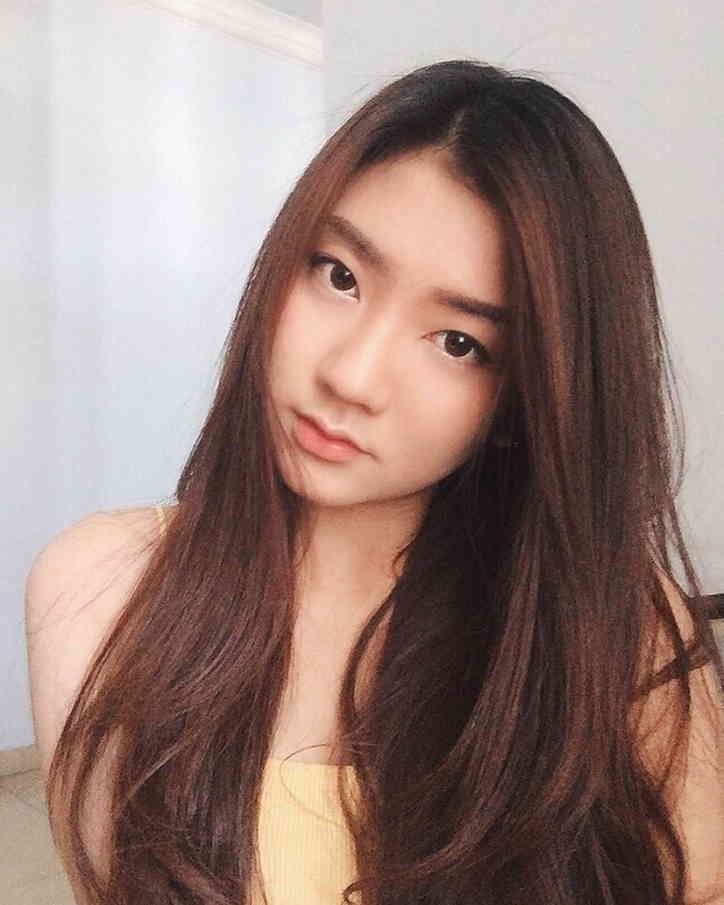 10 Potret Rachel Florencia, Gamers Cantik yang Curi Perhatian Kaum Adam