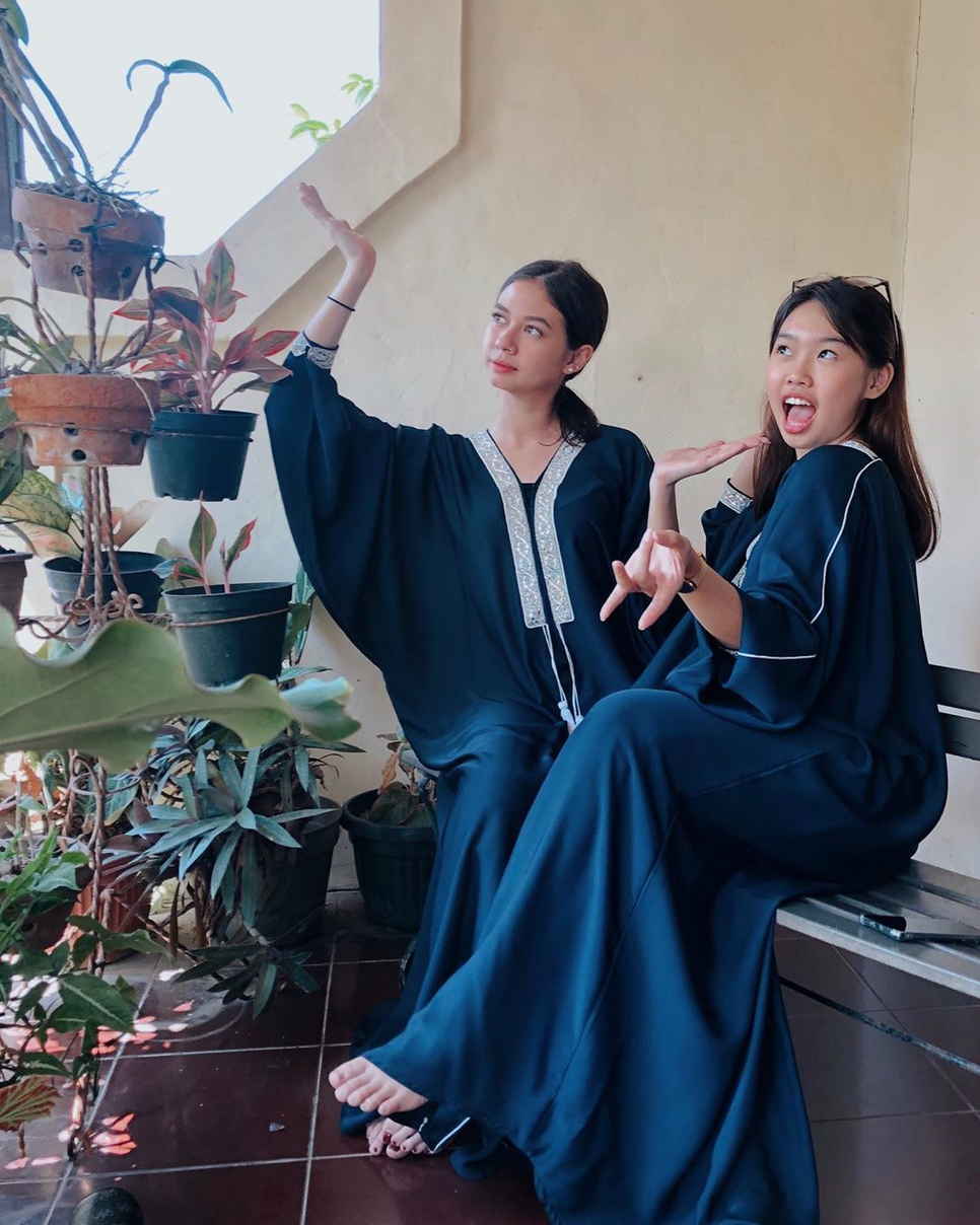 Mirip Banget, 10 Potret Reina Kato Adik Yuki Kato yang Gak Kalah Imut