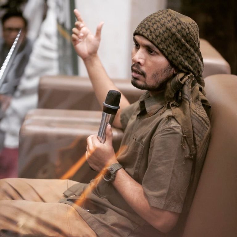 Ustadz Hanan Attaki - Biodata, Profil, Fakta, Umur, Agama, Istri, Karier