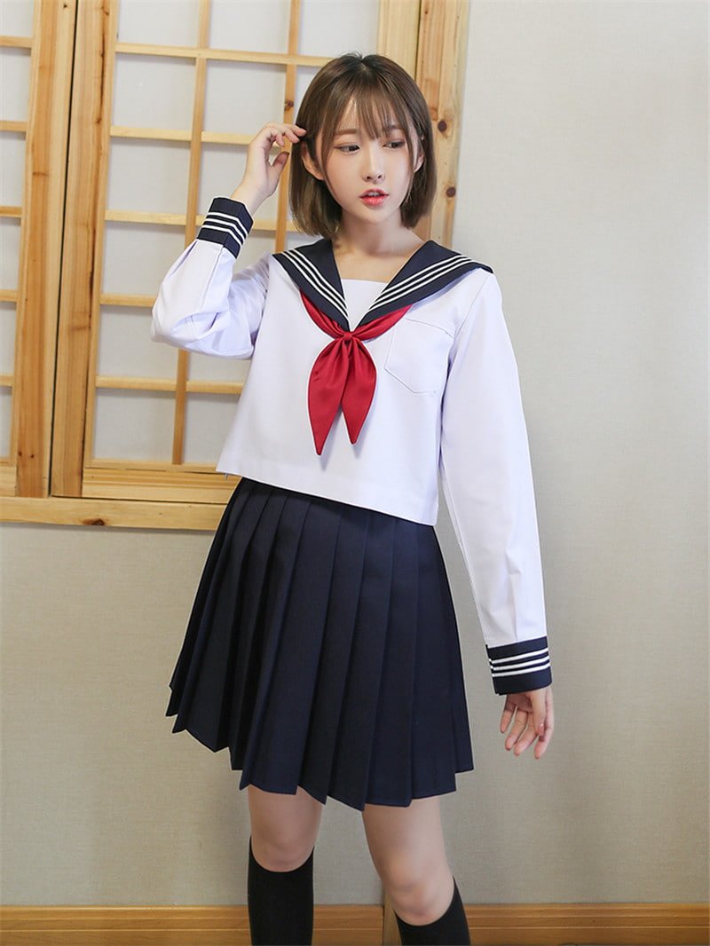 Berbagai jenis seragam sekolah siswi di Jepang