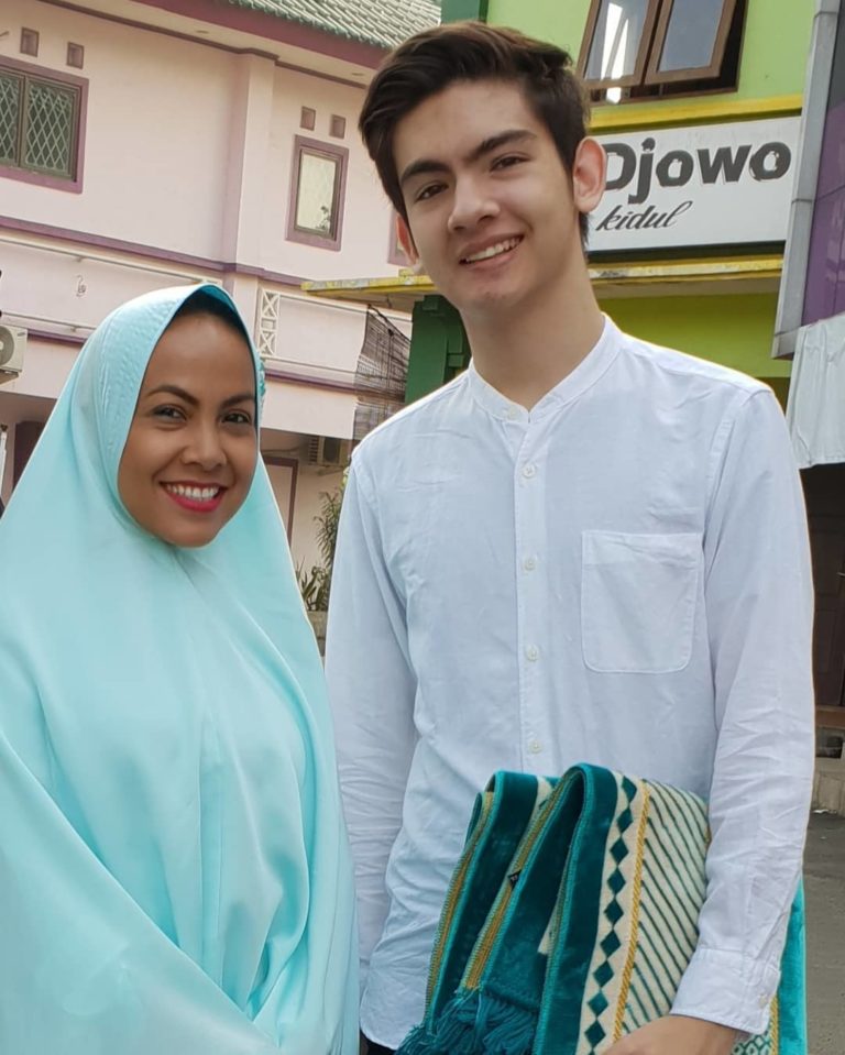 Idola Baru, 10 Potret Steven Alvero Kakak Steffi Zamora yang Ganteng Banget