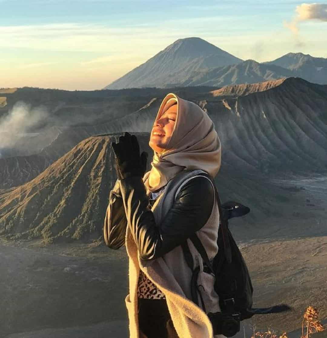 Tetap Kece Di Atas Gunung Ini Dia 10 Rekomendasi Outfit 