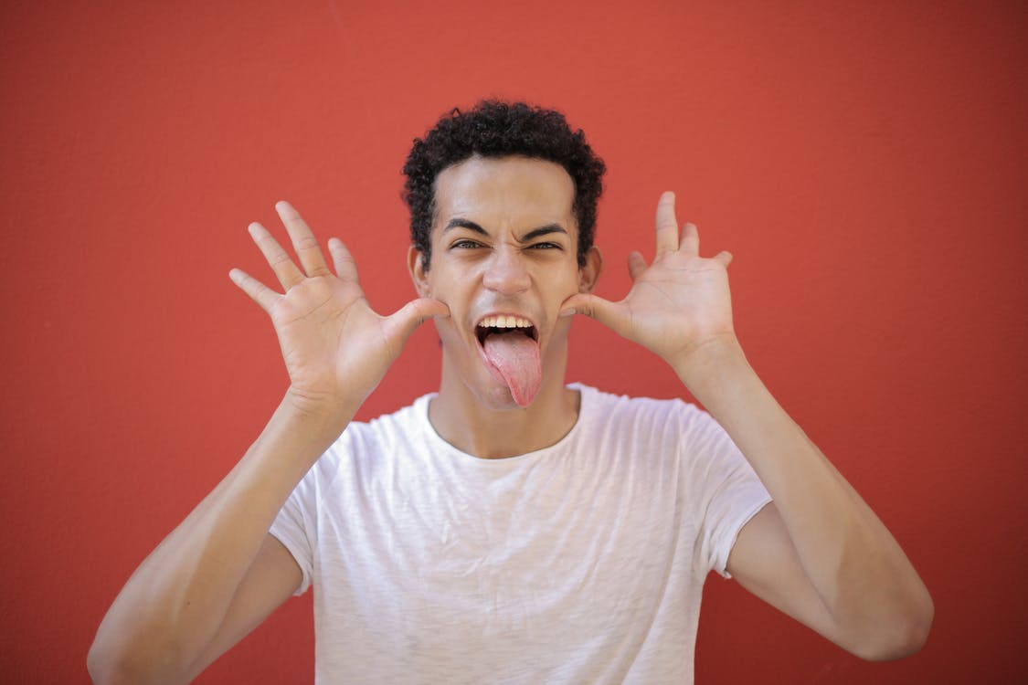 Girl's Confession!  It turns out that these are 10 male attitudes that make you uncomfortable
