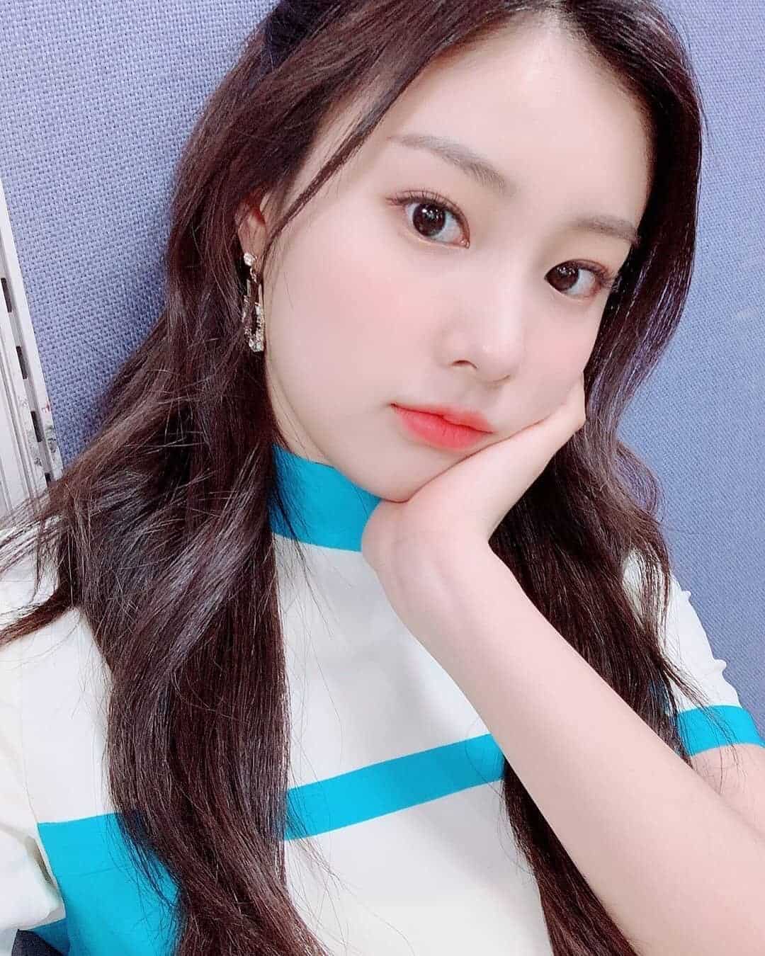 Hyewon IZ*ONE