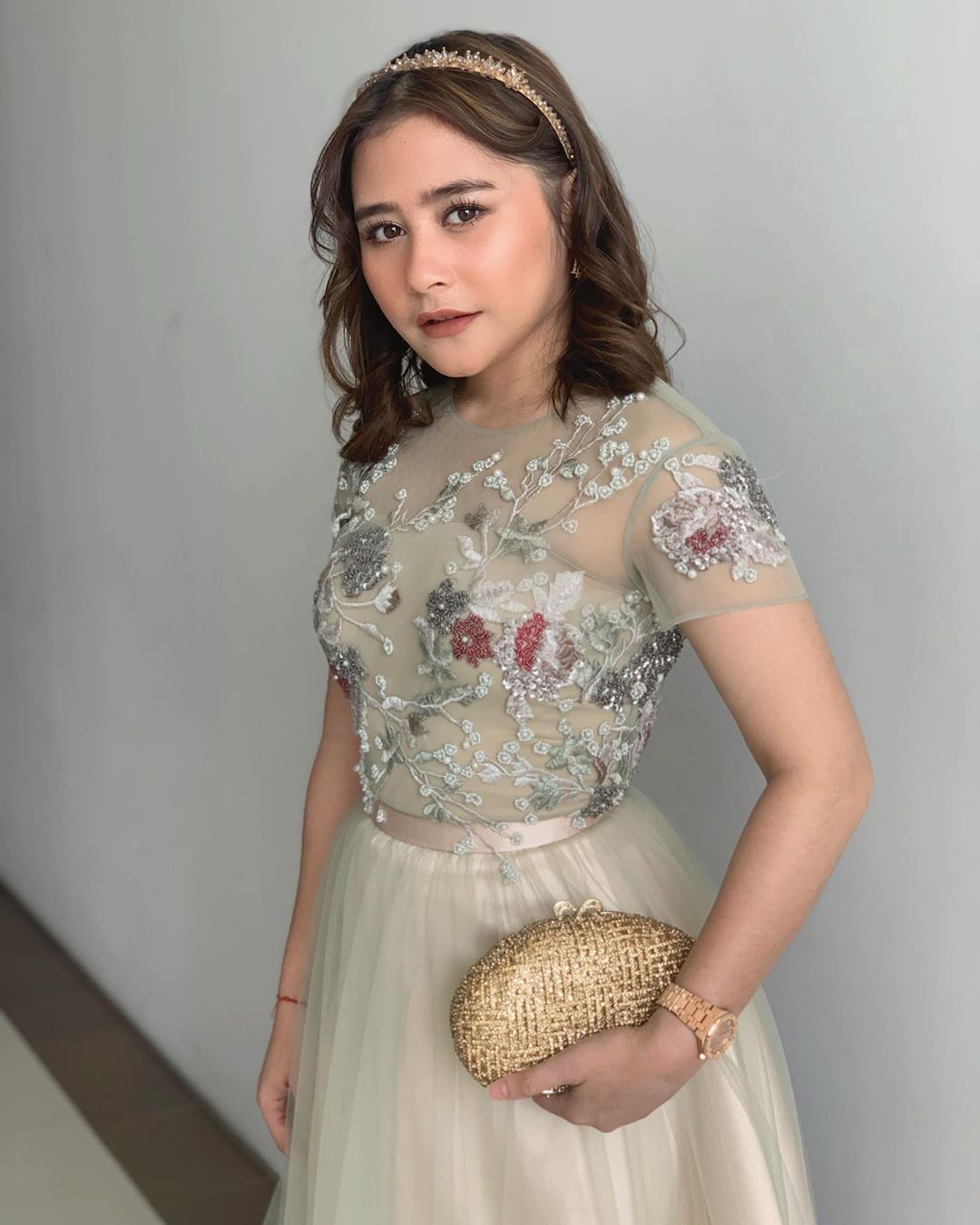  Berambut  pendek  10 Artis  Ini Makin Fresh dan Cantik Pastinya