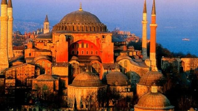 Kembali Menjadi Masjid, Inilah Fakta Unik Hagia Sophia, Bangunan Yang Menjadi Simbol Dua Agama