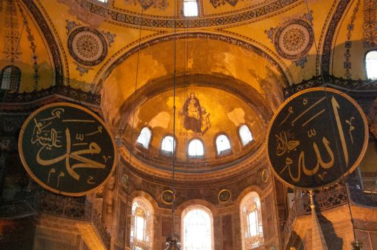 Kembali Menjadi Masjid, Inilah Fakta Unik Hagia Sophia, Bangunan Yang Menjadi Simbol Dua Agama