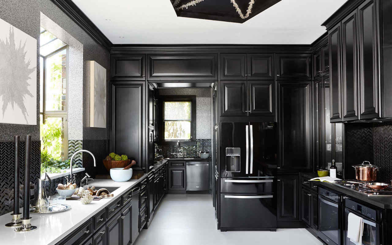  Elegan  dengan Warna  Hitam 10 Inspirasi Dapur Minimalis 