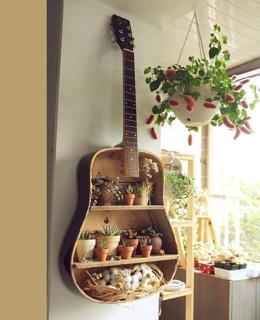 10 Ide Permak Gitar untuk Interior Rumah, Bisa jadi Rak