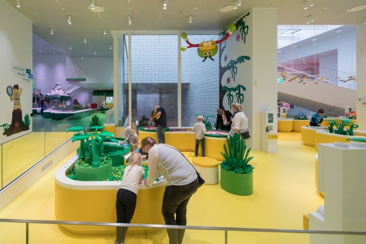 10 Potret Markas LEGO di Denmark, Toy Paradise