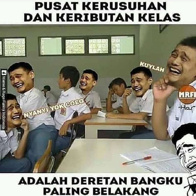 10 Meme Masa SMA Ini Salah Satunya Pasti Pernah Kamu Lakuin