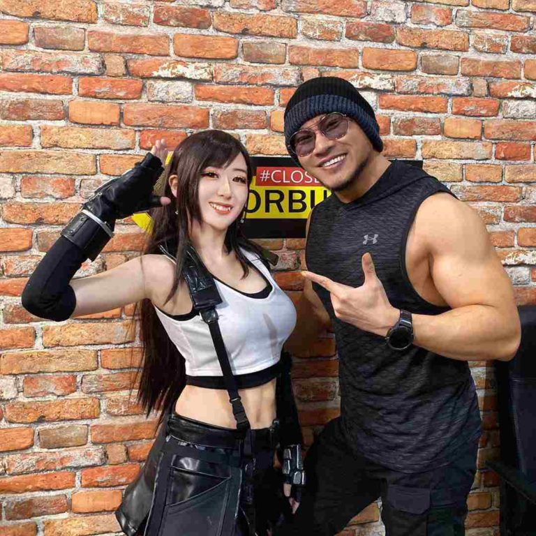 Larissa Rochefort - Biodata, Profil, Fakta, Umur, Agama, Pacar, Karir