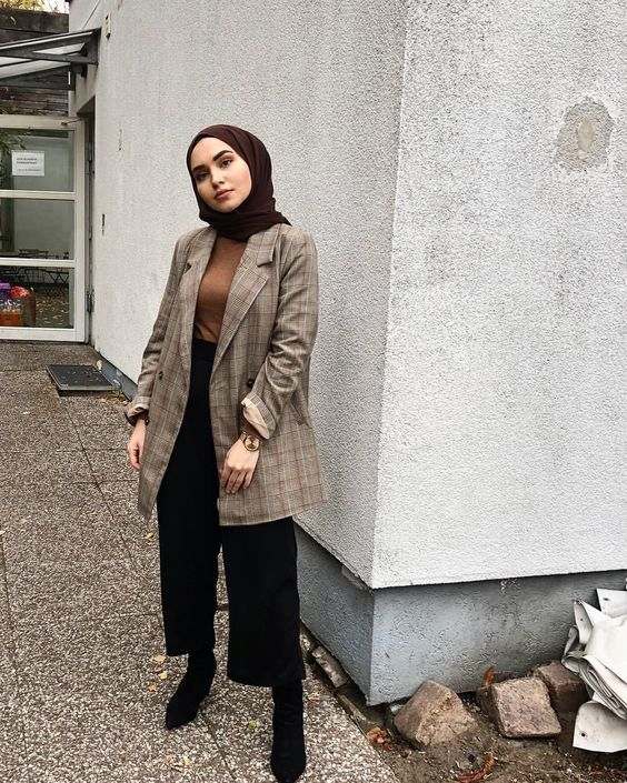 10 Ide Hijab Padu Padan dengan Kulot, Kini Lengkap