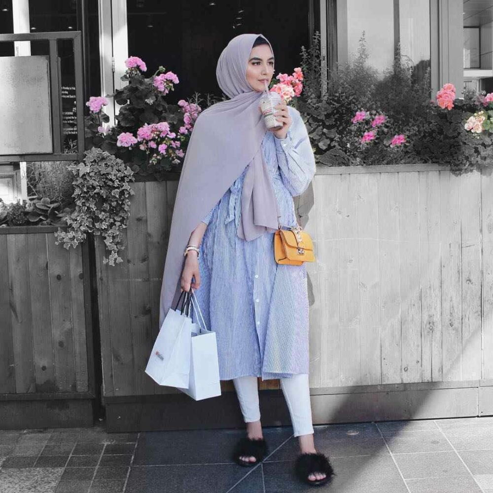 Makin Feminim, 10 Inspirasi OOTD Hijab Warna Pastel - Dailysia
