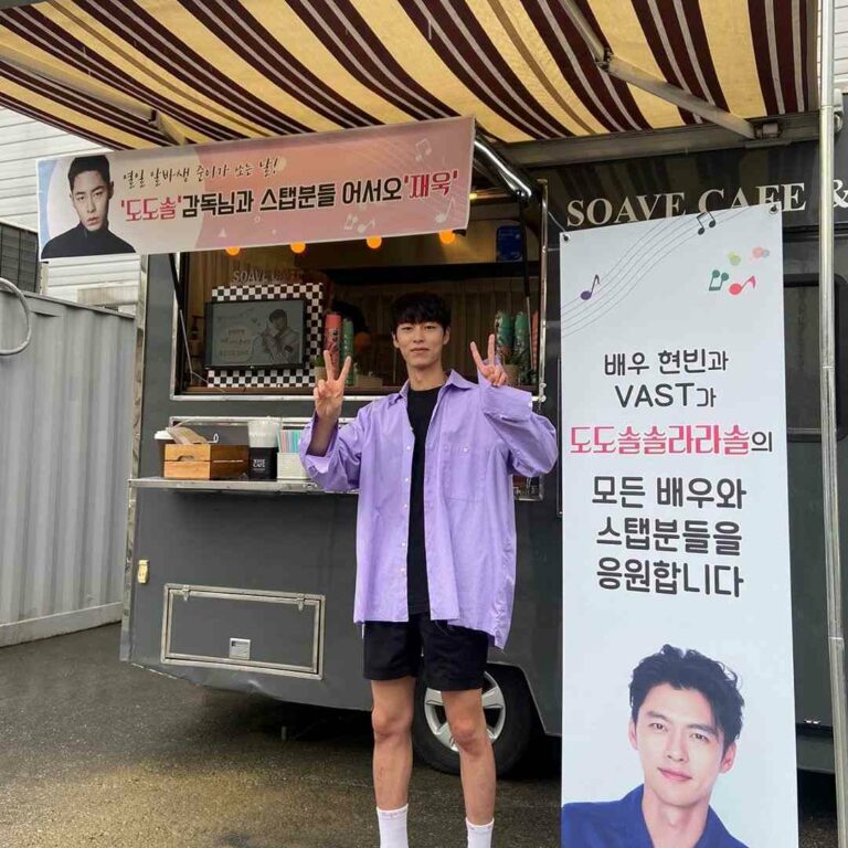 Makin Kece, 10 Inspirasi Outfit Santai Lee Jae Wook | Dailysia